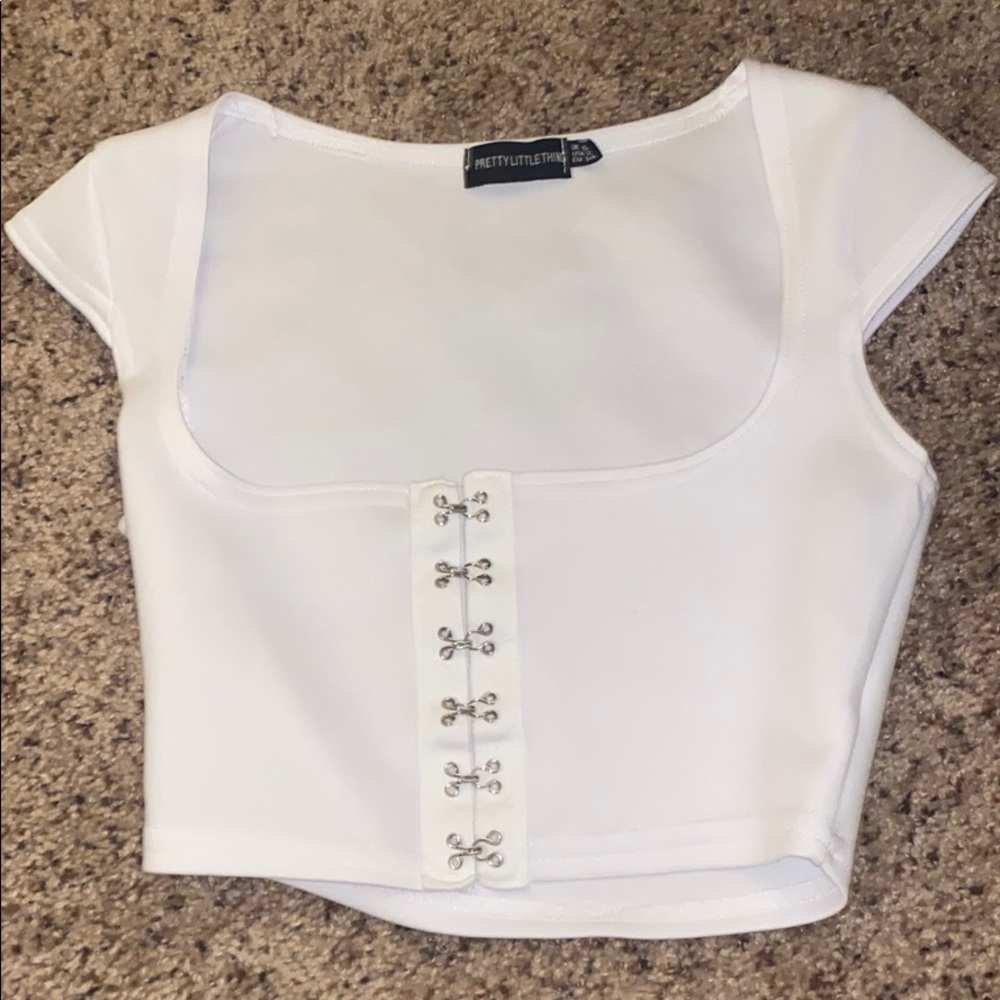 Pretty little thing top